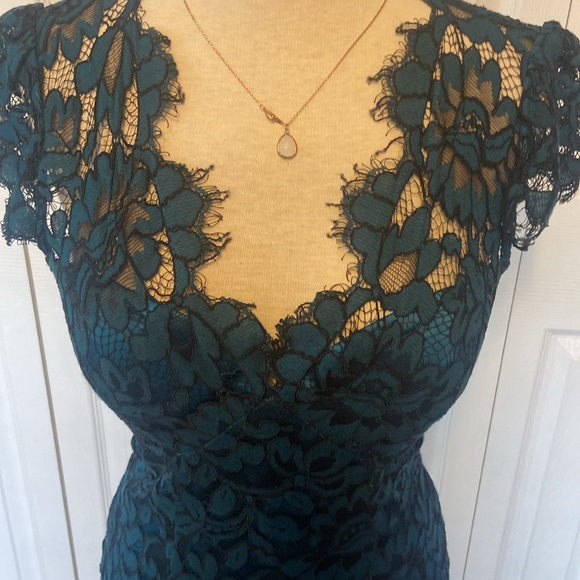 Beautiful Eliza J formal gown - Picture 10 of 10